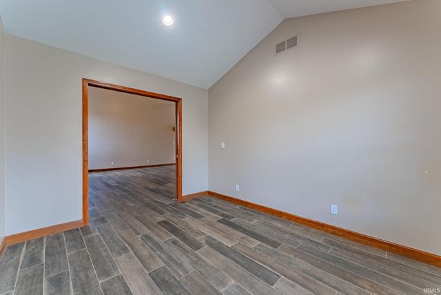 2142 N Bethlehem Road, Marion, IN 46952