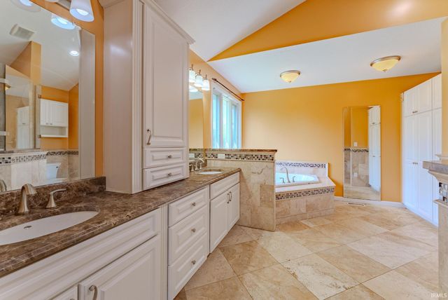 2142 N Bethlehem Road, Marion, IN 46952