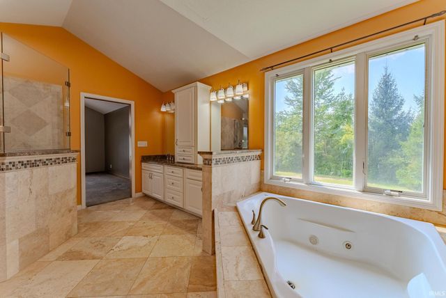 2142 N Bethlehem Road, Marion, IN 46952