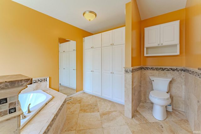 2142 N Bethlehem Road, Marion, IN 46952