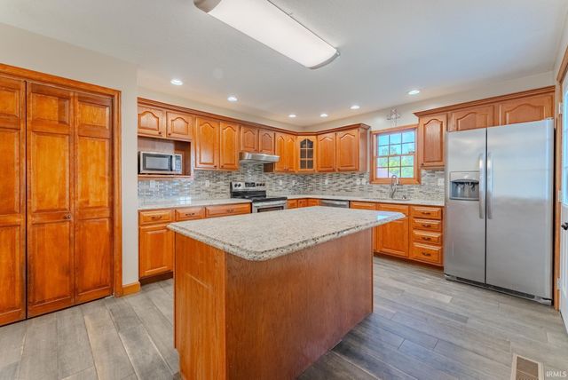 2142 N Bethlehem Road, Marion, IN 46952