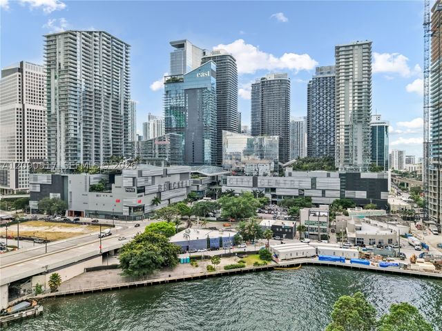 90 SW 3rd St 308, Miami, FL 33130
