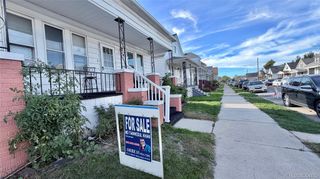 11697 Moran Street, Hamtramck, MI 48212