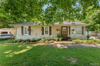22 Donna Drive, Hillsboro, MO 63050