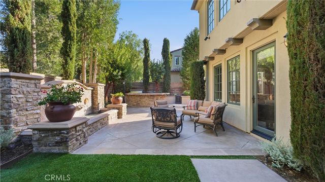 24 Highpoint, Irvine, CA 92603