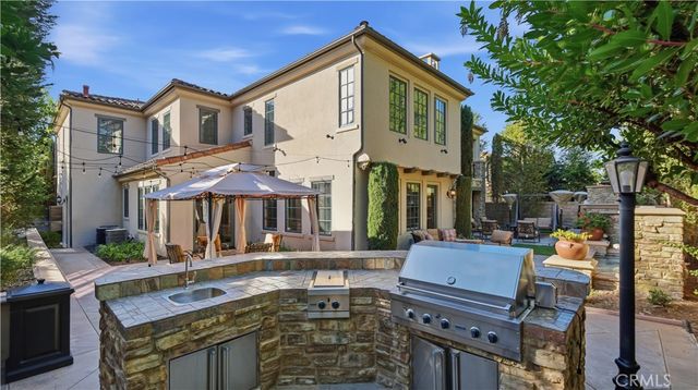 24 Highpoint, Irvine, CA 92603