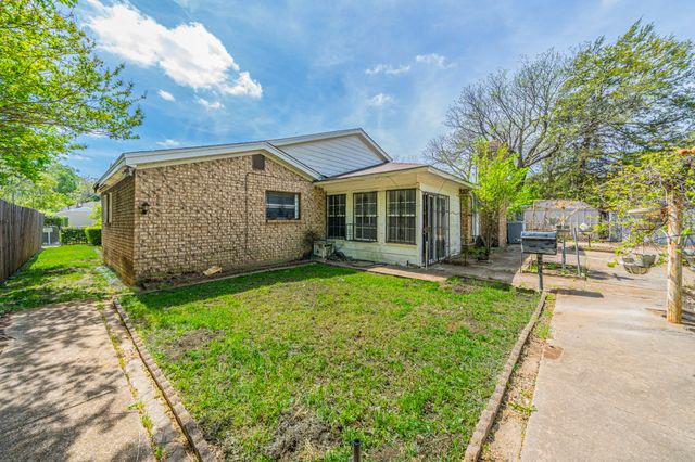 3903 Lovingood Drive, Dallas, TX 75241