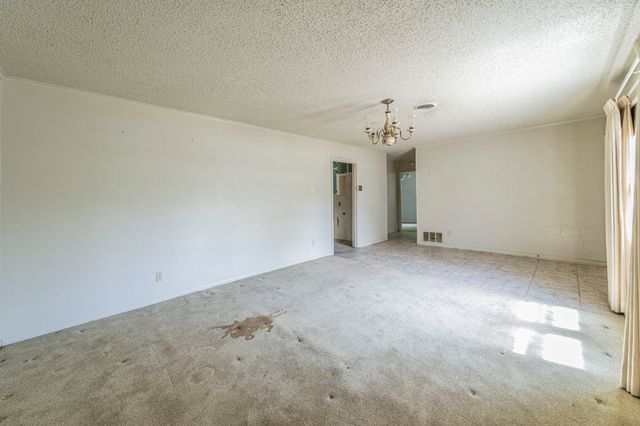 3903 Lovingood Drive, Dallas, TX 75241