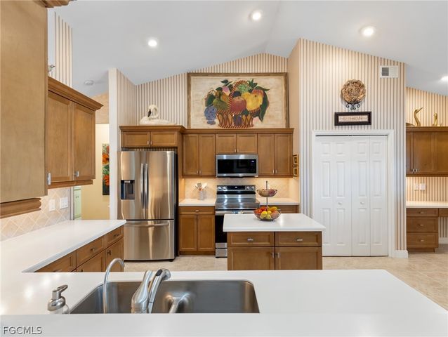 15567 Caloosa Creek CIR, Fort Myers, FL 33908