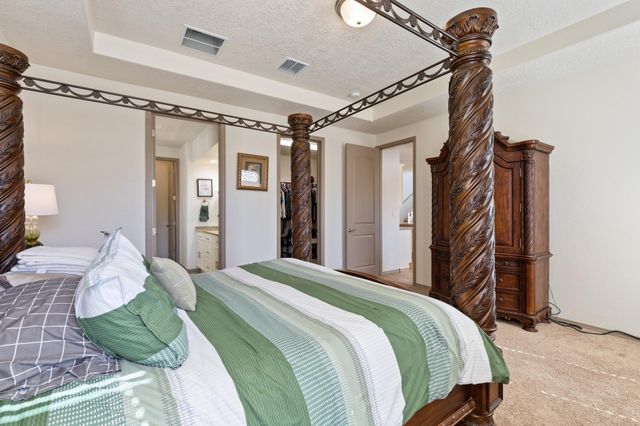 5915 S Sandia Court NE, Rio Rancho, NM 87144