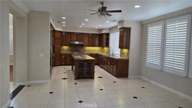 20421 Via Medici, Northridge, CA 91326