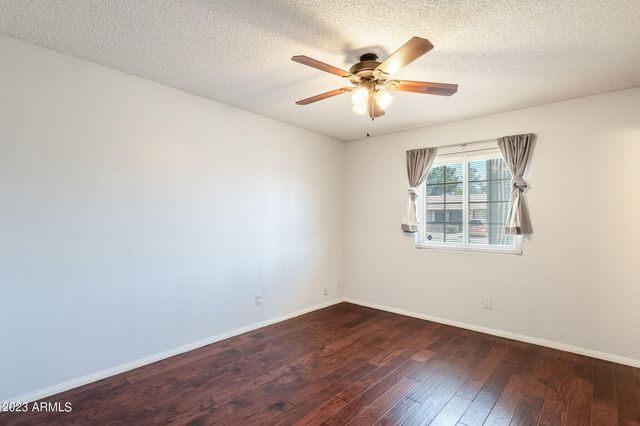 964 W Hackamore Street, Mesa, AZ 85201