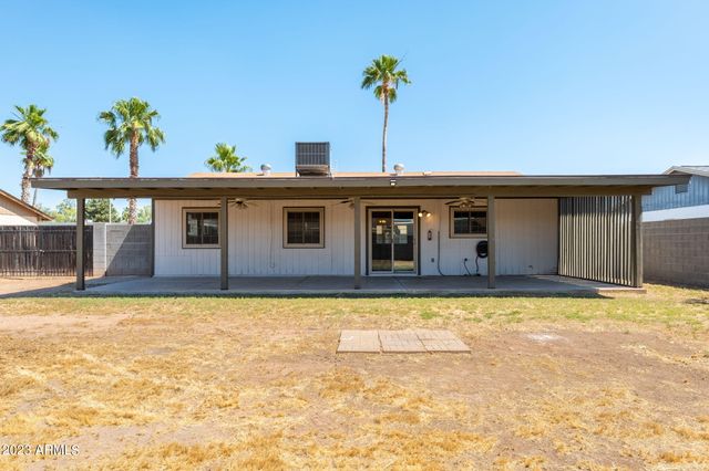 964 W Hackamore Street, Mesa, AZ 85201