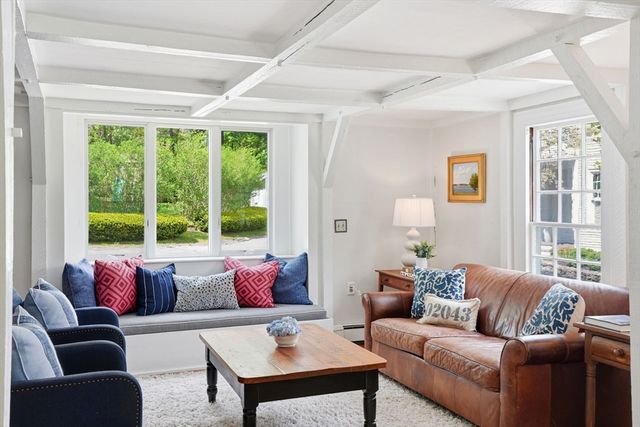 227-R Main St, Hingham, MA 02043
