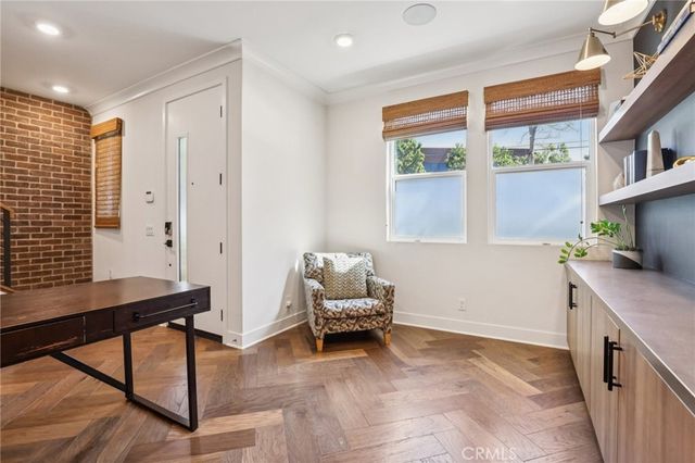 831 S Grable Circle, Orange, CA 92868