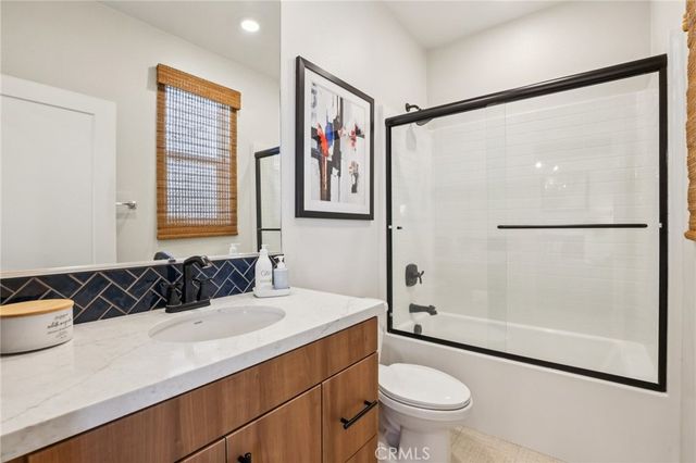 831 S Grable Circle, Orange, CA 92868