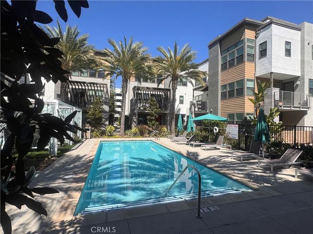 831 S Grable Circle, Orange, CA 92868