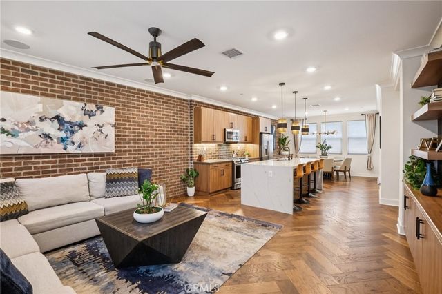 831 S Grable Circle, Orange, CA 92868