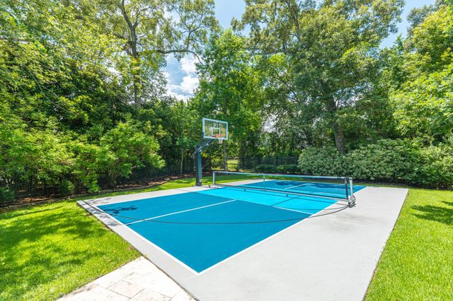 247 S Fazio Way, Spring, TX 77389