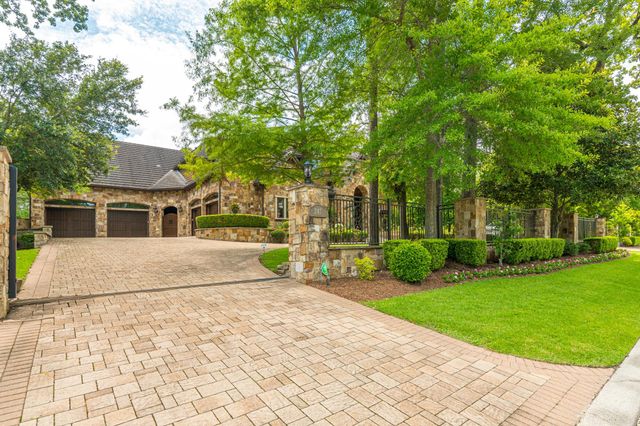 247 S Fazio Way, Spring, TX 77389