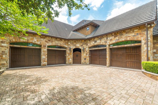 247 S Fazio Way, Spring, TX 77389