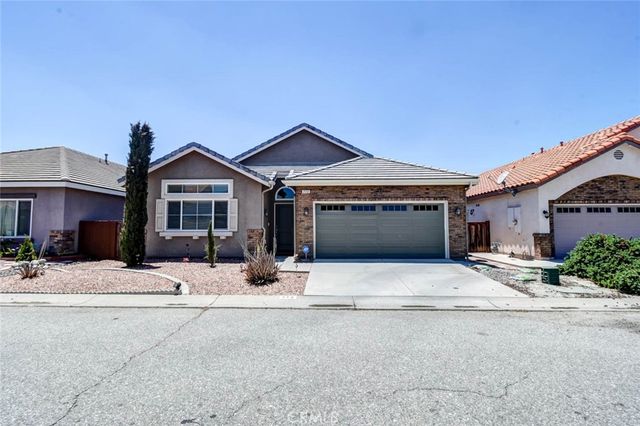 772 Saint Alban Road, San Jacinto, CA 92583