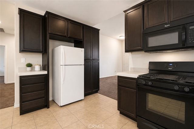 772 Saint Alban Road, San Jacinto, CA 92583
