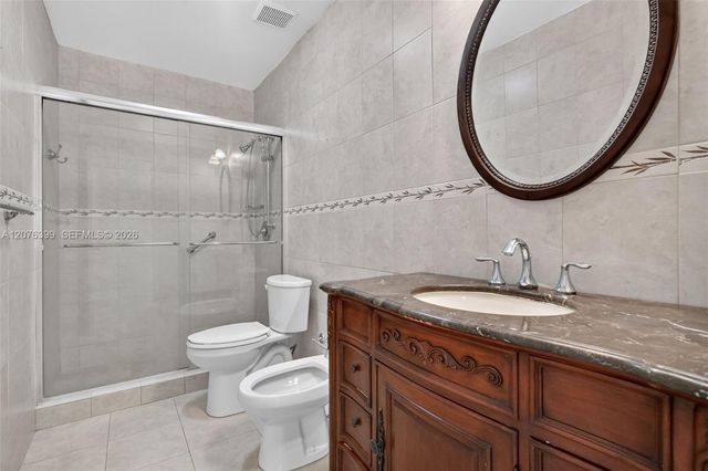8936 SW 11th Street, Miami, FL 33174