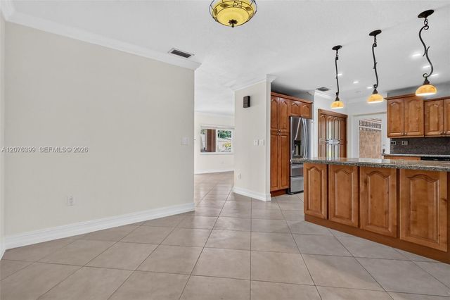 8936 SW 11th Street, Miami, FL 33174