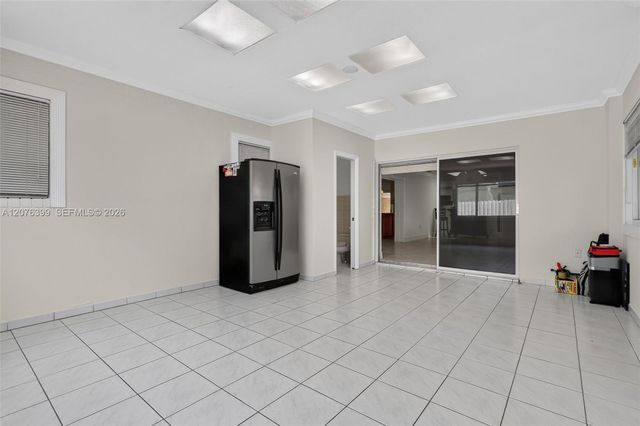 8936 SW 11th Street, Miami, FL 33174