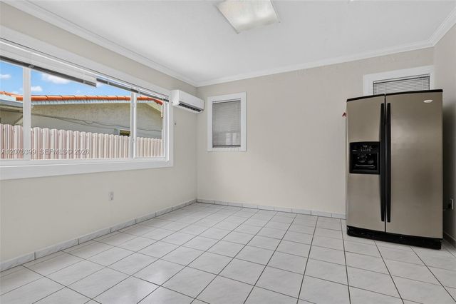 8936 SW 11th Street, Miami, FL 33174