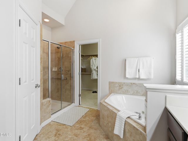 905 Babbling Creek Lane, Fuquay Varina, NC 27526