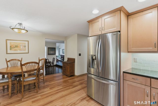 37 Tall Wood Hollow, Avon, CT 06001