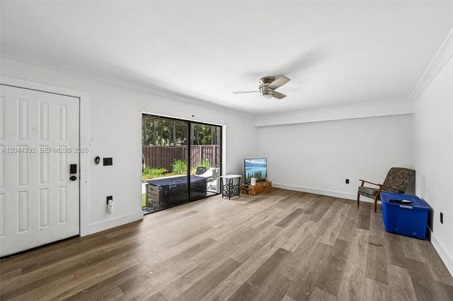 5016 50th Way, West Palm Beach, FL 33409