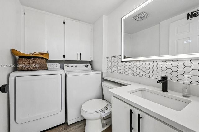 5016 50th Way, West Palm Beach, FL 33409