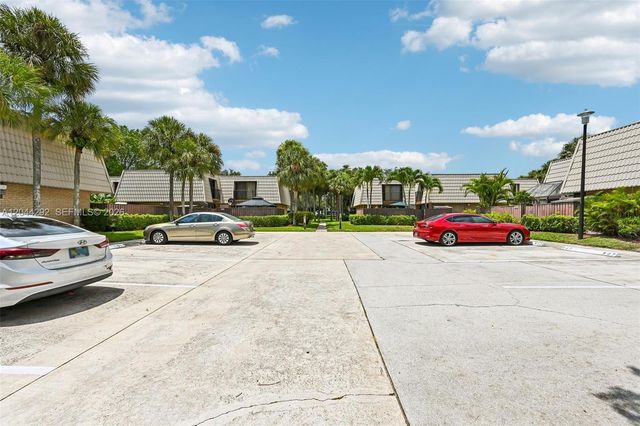 5016 50th Way, West Palm Beach, FL 33409