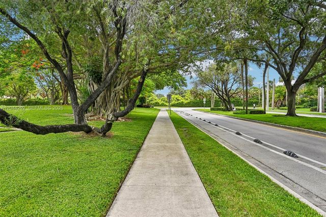 5016 50th Way, West Palm Beach, FL 33409