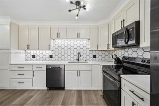 5016 50th Way, West Palm Beach, FL 33409