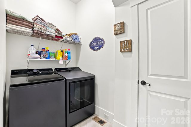 2348 Oak Grove Circle, Midland, NC 28107