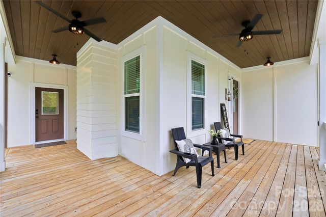 2348 Oak Grove Circle, Midland, NC 28107