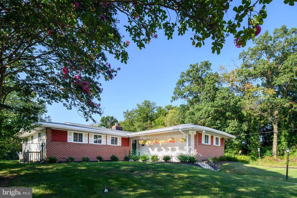 201 SUTER RD, Catonsville, MD 21228