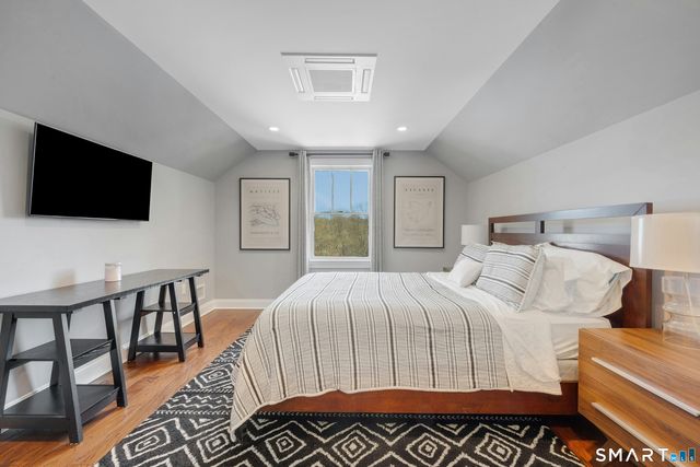 9 Benders Drive, Greenwich, CT 06831