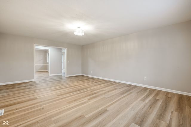 851 Indigo Way A, Indianapolis, IN 46260
