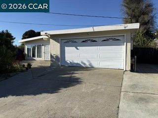 1811 Espanola Dr, San Pablo, CA 94806