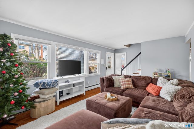 563 Lakeside Drive, Bridgeport, CT 06606