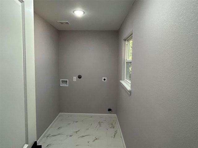 21057 Live Oak Street, Porter, TX 77357