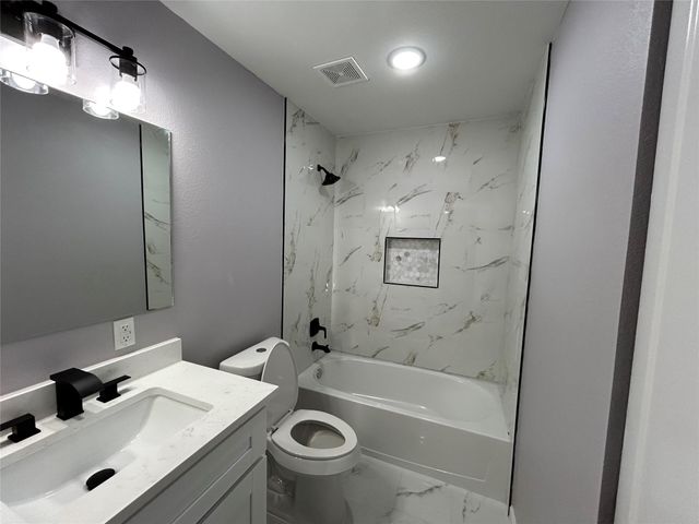 21057 Live Oak Street, Porter, TX 77357