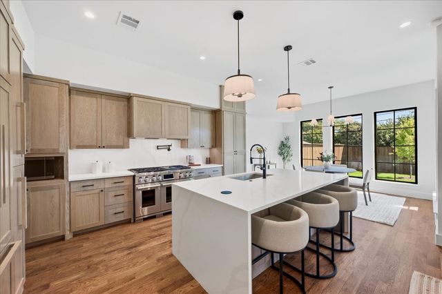 4320 Concho Street, Dallas, TX 75206