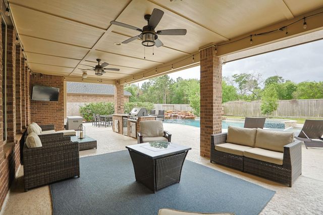 13703 Oak Harbor Bend, Cypress, TX 77429