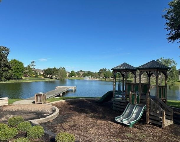 13703 Oak Harbor Bend, Cypress, TX 77429